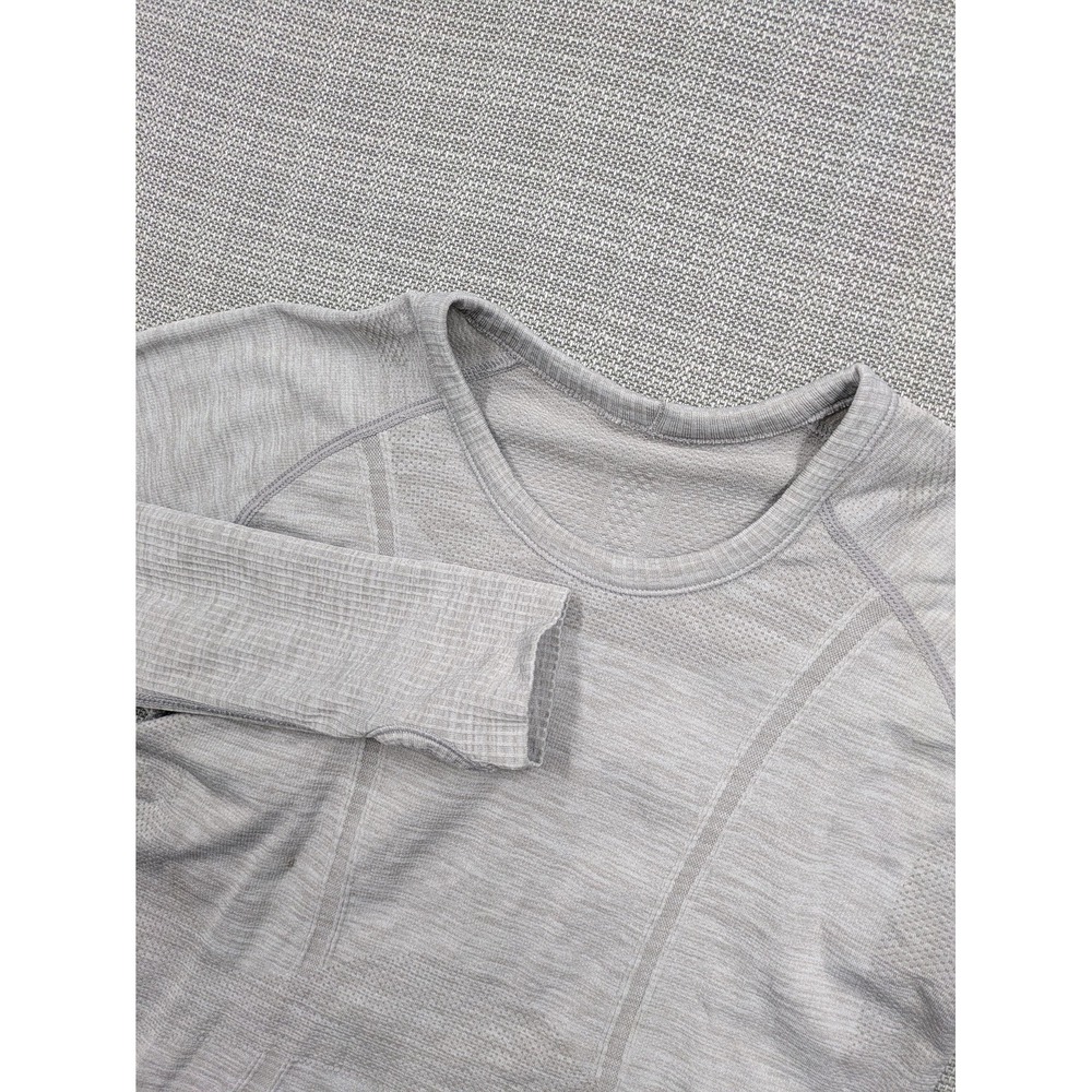 Lululemon Swiftly Tech Shirt Womens 4 Gray Long Sleeve Thumbhole Running Top